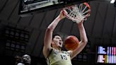 Purdue's Edey returning to school at NBA draft deadline; Kentucky's Tshiebwe stays in