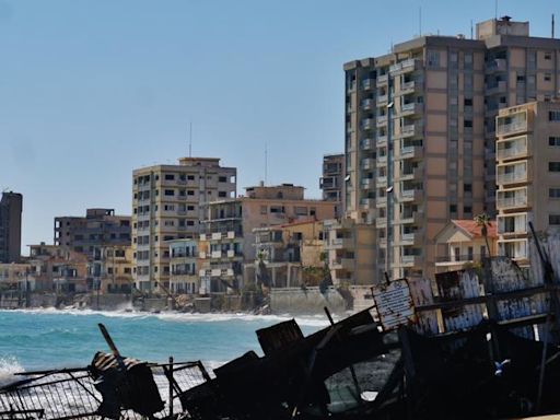 La ciudad fantasma de la isla de Chipre en la que el tiempo se paró hace medio siglo