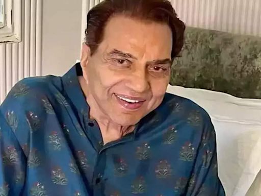 When Dharmendra said acting in Hollywood never looked worth it to him | Hindi Movie News - Times of India