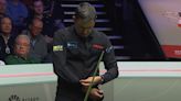 O'Sullivan suffers wardrobe malfunction live on BBC in World Championship opener