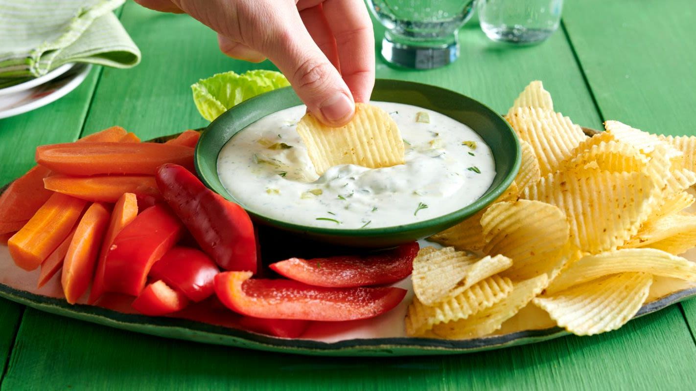 Creamy, Crunchy Dill Pickle Dip Is An Easy Appetizer