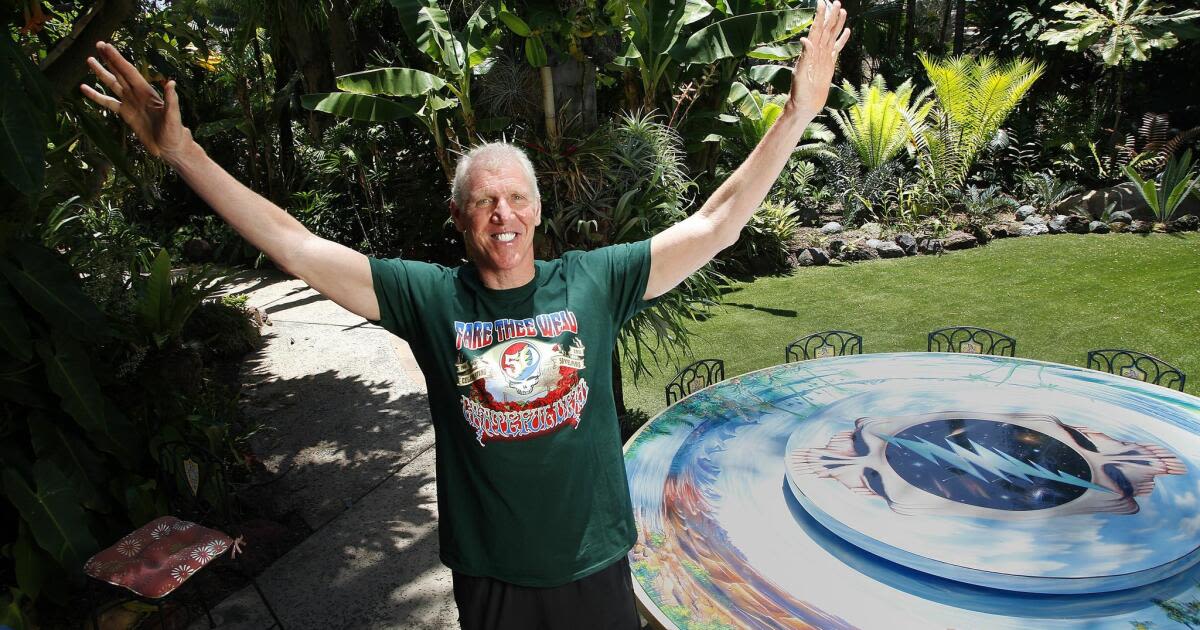 Bill Walton, San Diego sports and community icon, dies at 71