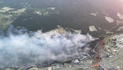 Residents of Williams Lake, B.C., get front-row view of battle to save their town