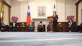 賴總統會晤巴拉圭總統潘尼亞訪團（3） (圖)