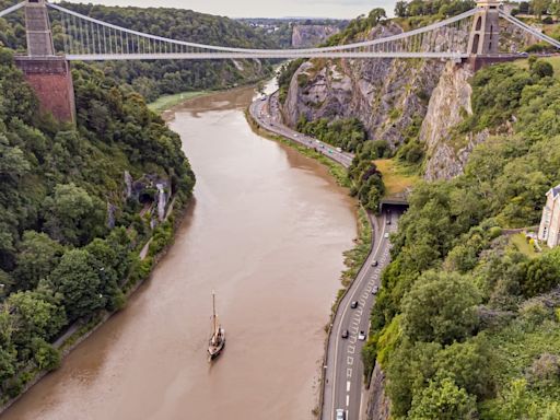 Two suitcases containing ‘human remains’ found on famous Bristol bridge