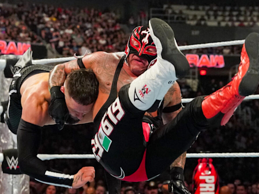 Rey Mysterio Gives Uplifting Reply to His Opponent’s Bold Words - Times of India