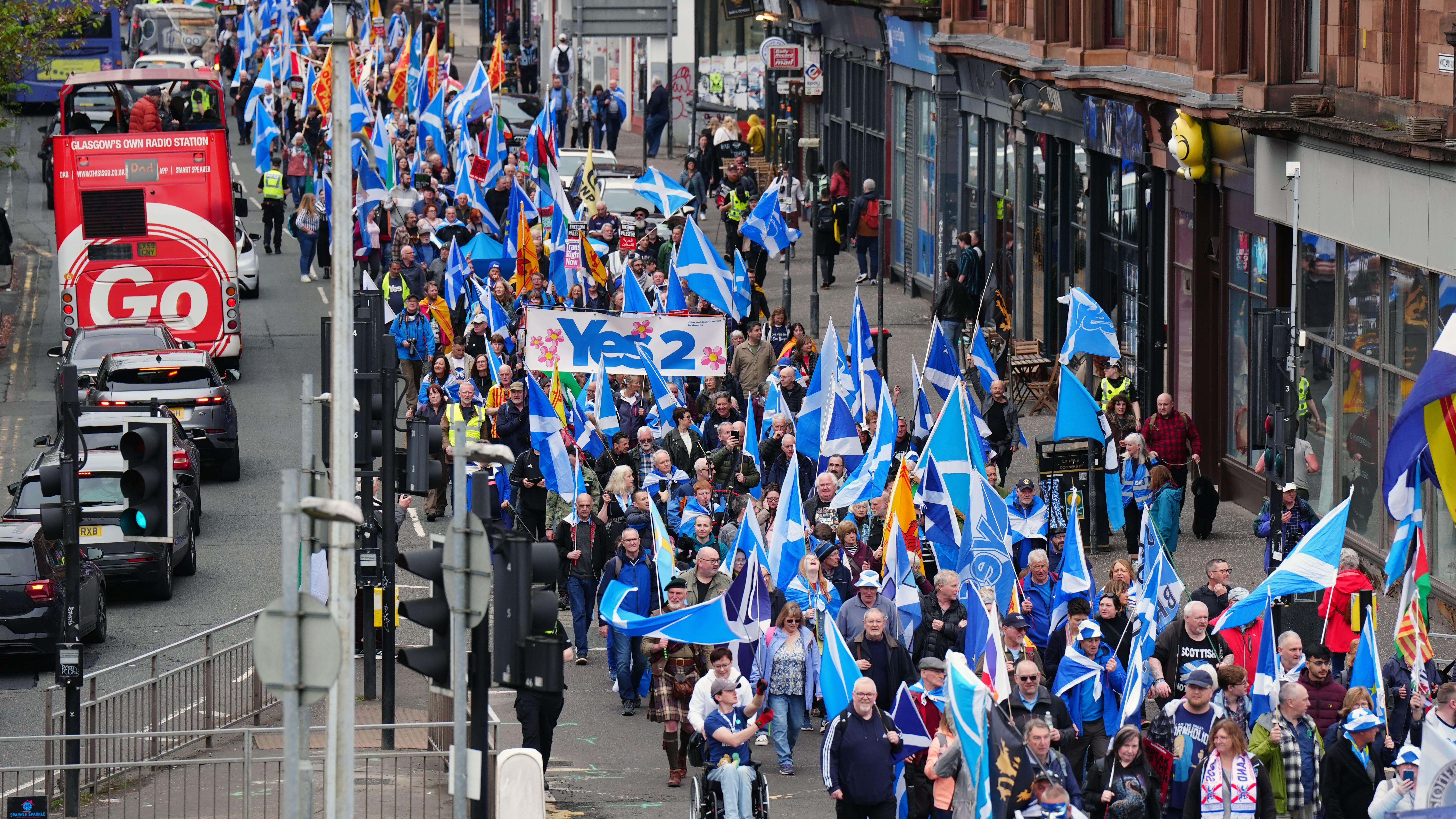 Hundreds march in Glasgow in pro-independence rally