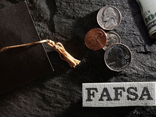 West Virginia Gov. Justice Declares State Of Emergency Over FAFSA Issues