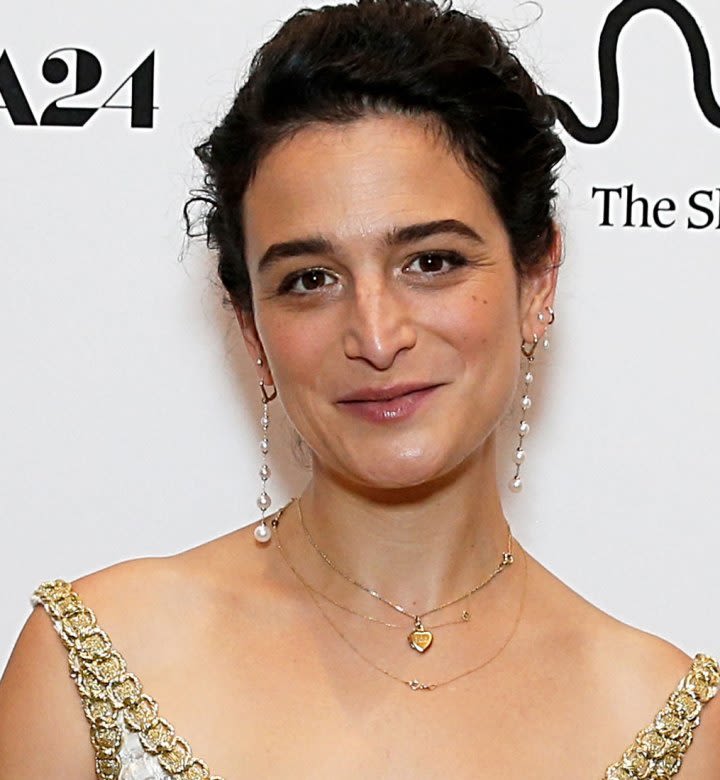 Here's Why Jenny Slate from ‘It Ends With Us’ Looks So Familiar