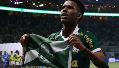 Palmeiras se acerta com o Chelsea pela venda de Estêvão