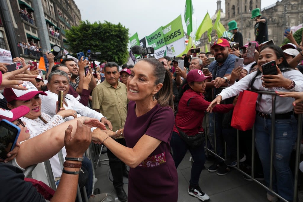 Mexico likely to elect its first woman president Sunday. Here’s where Mexican nationals can vote in Chicago.