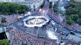 La Puerta del Sol y la plaza de Cibeles, abarrotadas y apoteosis final en el Bernabéu en la celebración de la 'Decimoquinta'