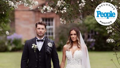 Jana Kramer Marries Allan Russell in Scotland Wedding: See the Castle, Kilts and Tartan Ribbon Cake! (Exclusive Photos)