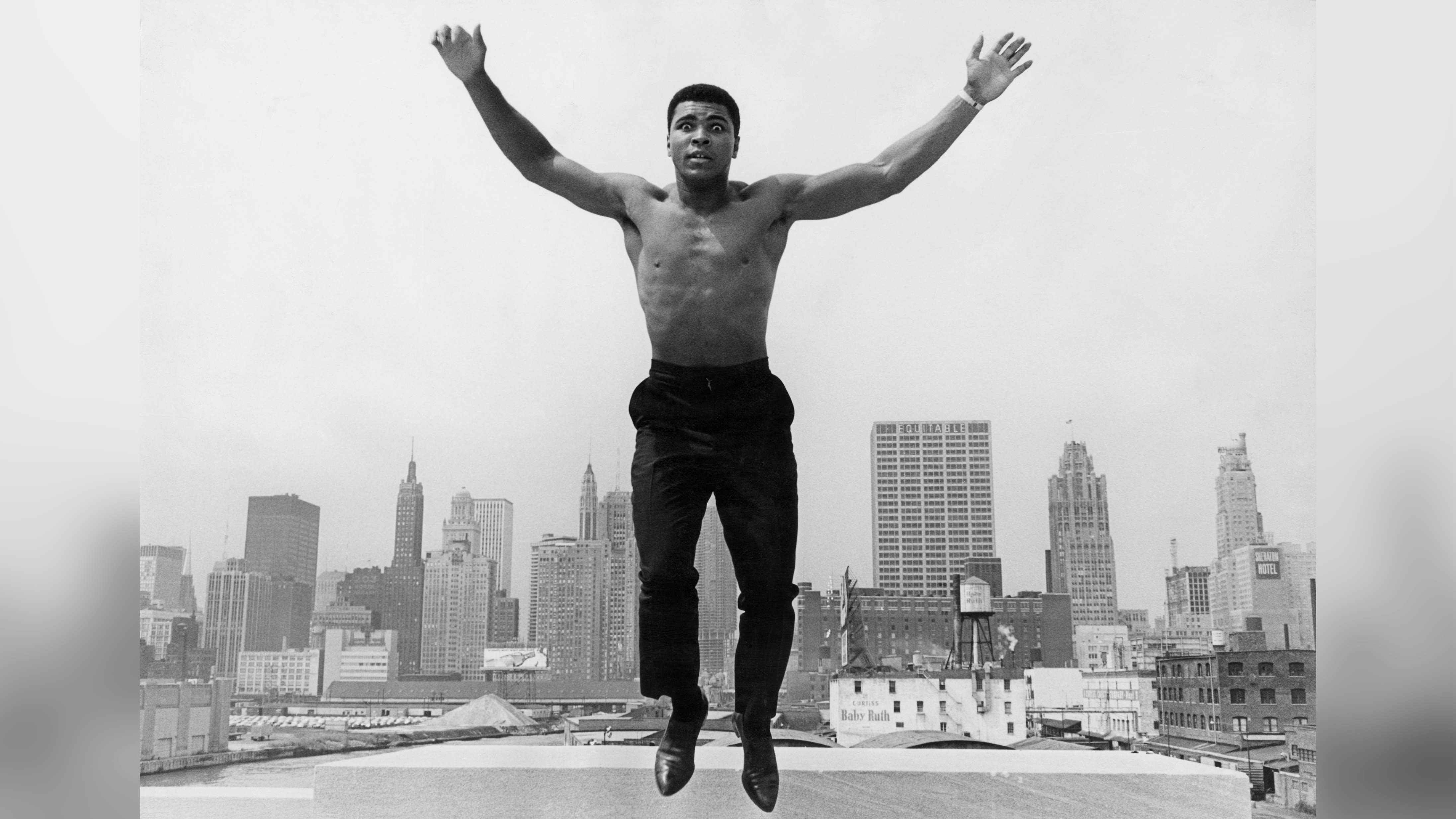 From Muhammad Ali to the Berlin Wall – Thomas Hoepker's work remembered