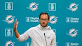 Dolphins’ McDaniel addresses slew of injuries. And Flores addresses return