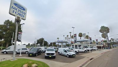 Man takes Ford F-150 Lightning for test drive, hits salesman in Pacific Beach parking lot