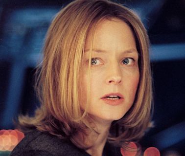 La trágica vida de Jodie Foster: Abandonada por su padre, atacada por un león y forzada a salir del armario