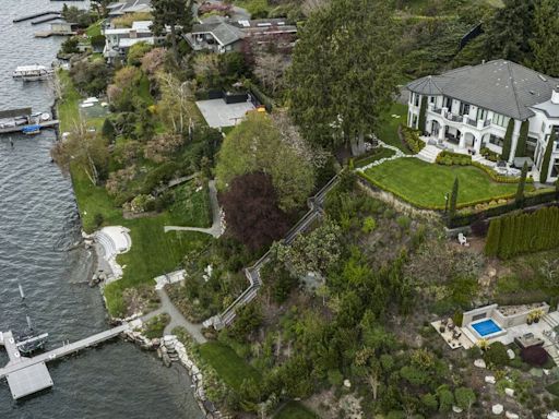 Here's how much Russell Wilson got for his Bellevue mansion