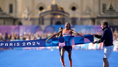 Juegos Olímpicos París 2024: la impactante definición cabeza a cabeza en la final del maratón femenino