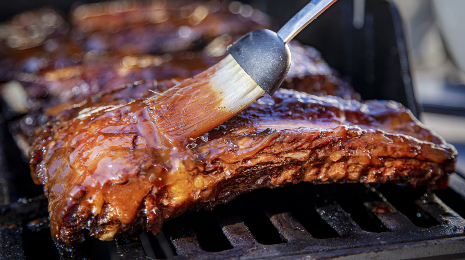 The Saucy Tip You Should Know Before Grilling Ribs