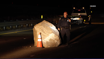 Massive boulder fell on 5 Freeway moments after 5.2 quake; stopped lanes through Grapevine