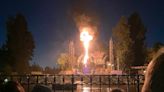 Dragón se incendia en el parque Disneyland de California