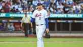 Jorge Lopez ejected, tosses glove into stands in yet another Mets late-game collapse