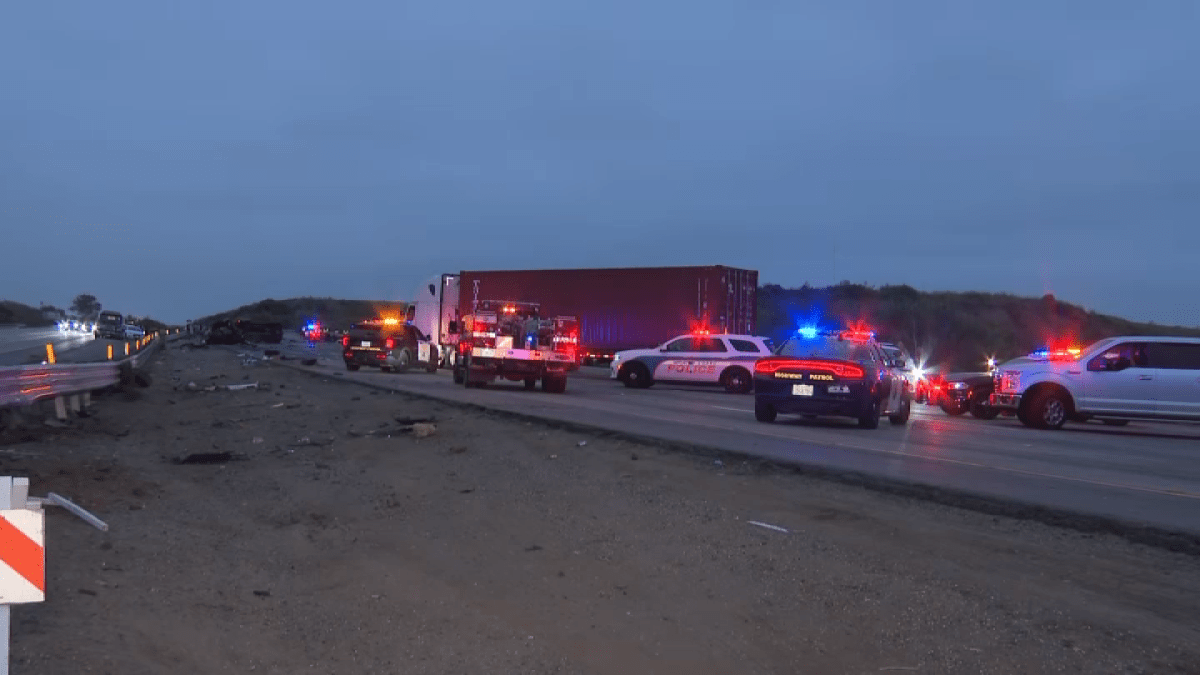 Fatal crash prompts closure of southbound I-5 near Camp Pendleton