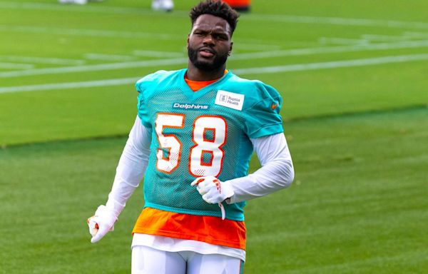 Shaq Barrett retires, leaving Dolphins in a bind at outside linebacker. A look at options