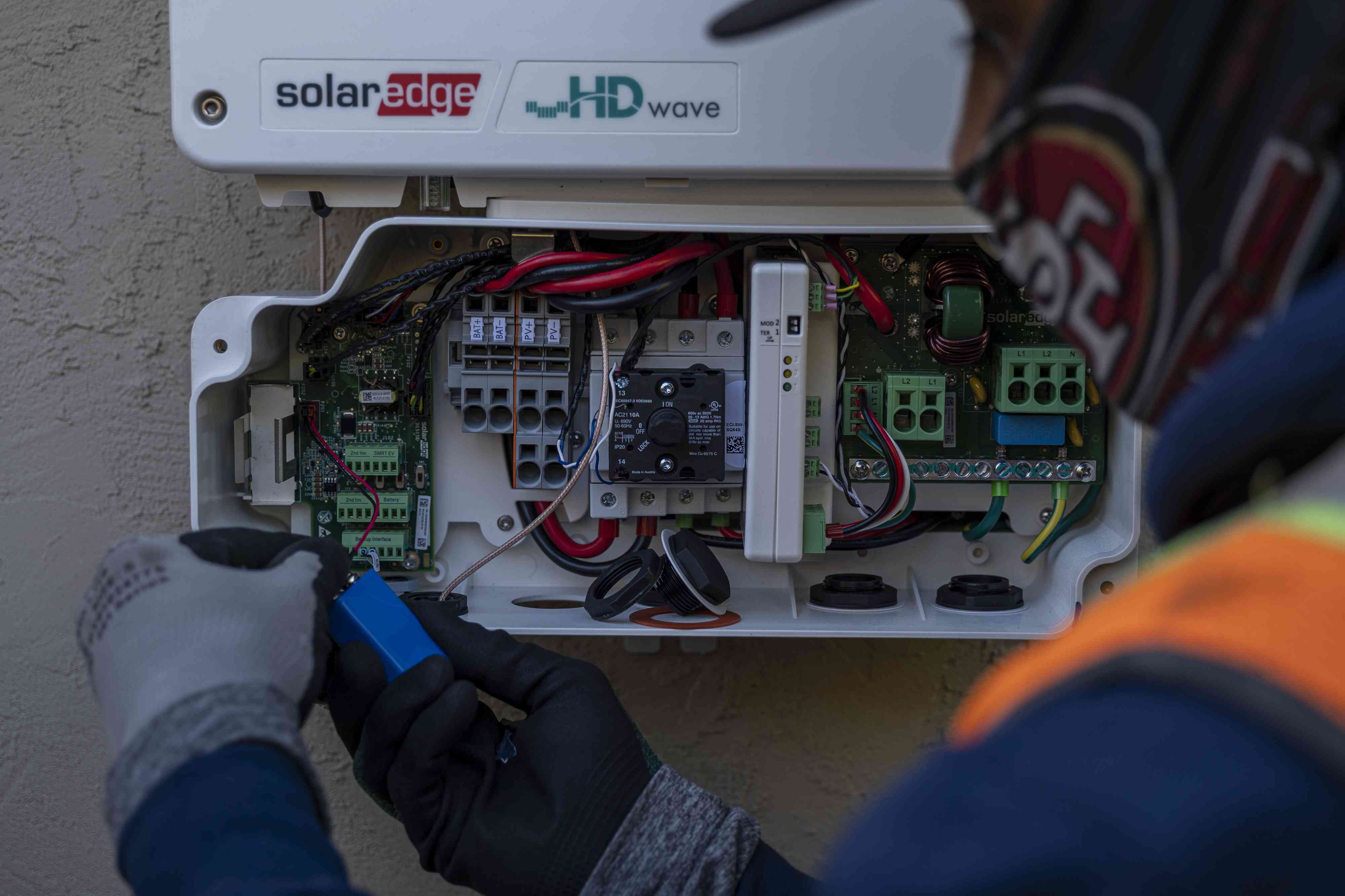 SolarEdge Technologies Stock Plunges on Customer Bankruptcy