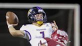 Week 8 high school football: 'That kid is special': Justin Klinkner leads Two Rivers in rout