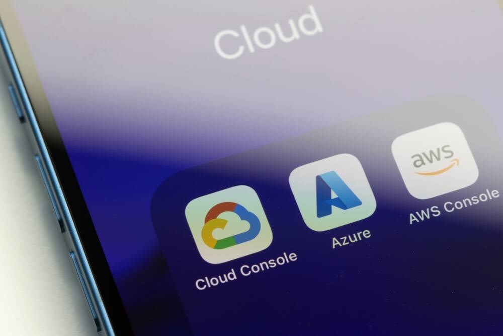 Cloud Big Three take lion's share as market expands 21%