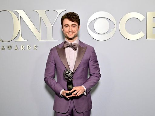 Daniel Radcliffe ganha o primeiro Tony: "Vou falar rápido e tentar não chorar" | GZH