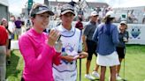 Local caddie saves the day at Kroger Queen City Championship after spotting 15 clubs in Jillian Hollis’ bag before she teed off