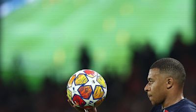 Mbappé confirma saída do PSG ao fim da temporada