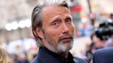 Mads Mikkelsen Fires Back At Reporter Who Confronts ‘The Promised Land’ Star & Director Nikolaj Arcel With “Lack Of...