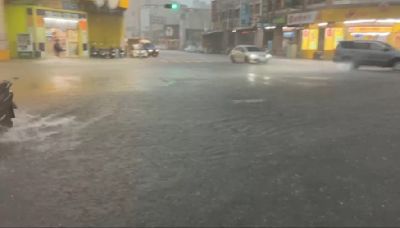 快訊／雷雨狂轟台南11區 積水一度淹腳踝高度