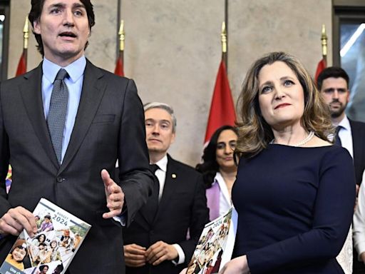 Justin Trudeau says he has ‘full confidence’ in Chrystia Freeland after report says his senior advisers are questioning her effectiveness