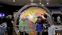 What happened to the grand globe at the old Miami science museum? Curious305 investigates