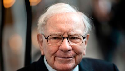 Por qué Warren Buffett se deshizo de tantas acciones de Apple