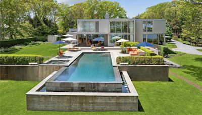 A Contemporary Home on New York’s Shelter Island Seeks a Record $15.5 Million