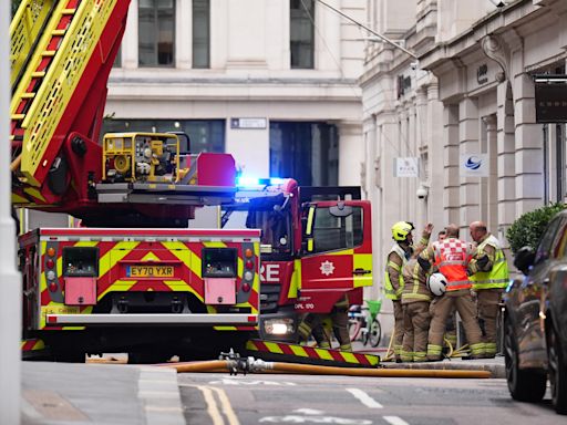 Fire breaks out at City of London restaurant