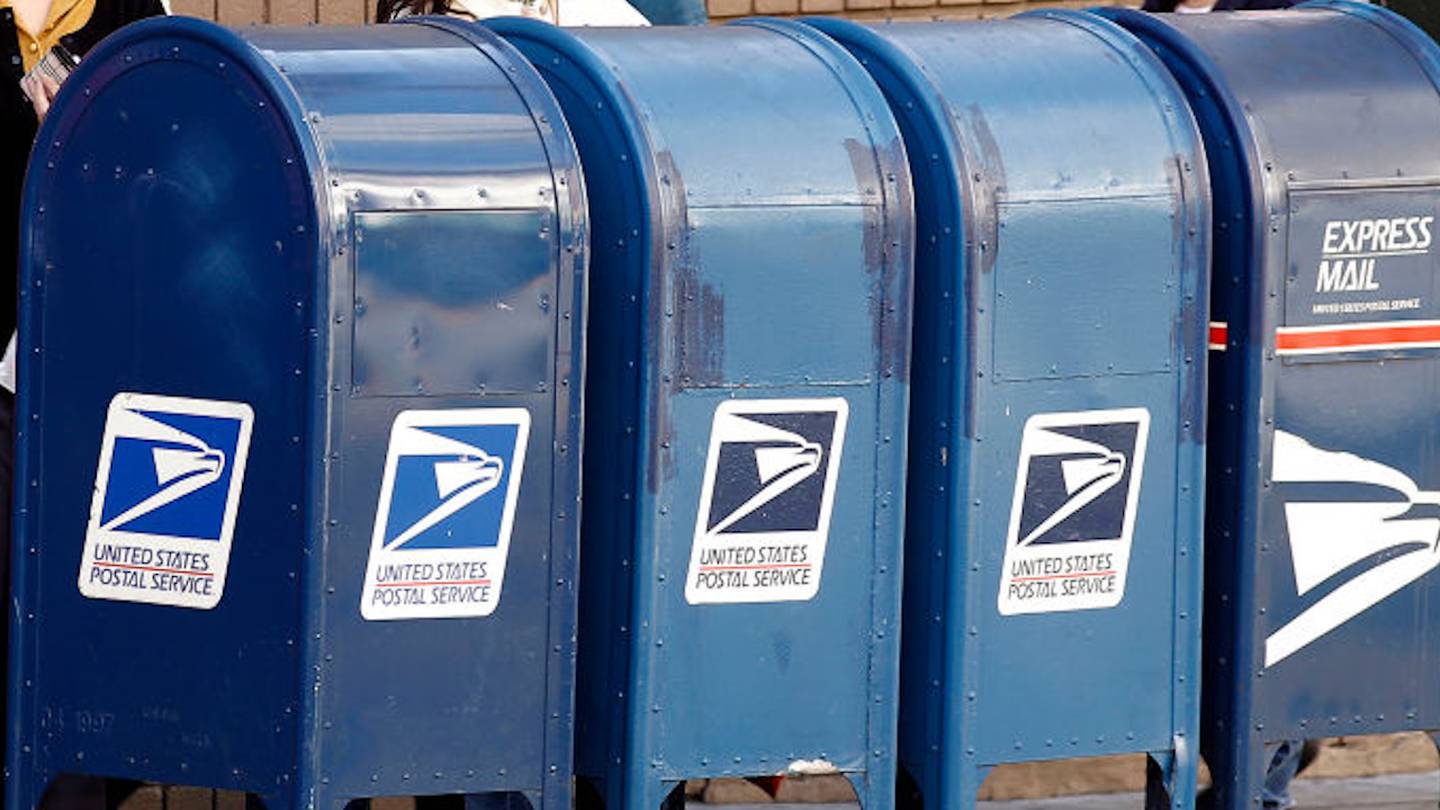 Four mailboxes robbed by same suspect in Lexington, police say