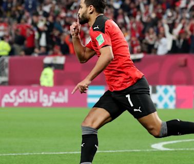 Egypt international Refaat dies aged 31