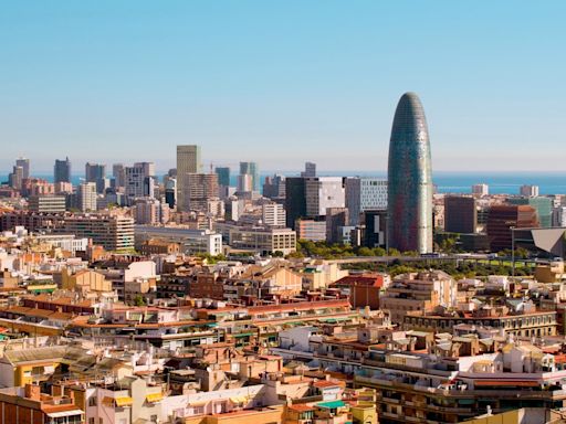 Barcelona vai proibir aluguel de apartamentos para turistas até 2028, para conter alta dos preços