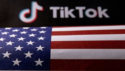 Biden firma acuerdo para prohibir TikTok en EE.UU. a menos que vendida a firma estadounidense