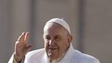 El papa pide a los jóvenes que se ocupen de la paz, no sólo ante las amenazas