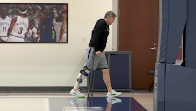 Chris Finch ditches crutches ahead of Timberwolves Game 3 Sunday night at Dallas