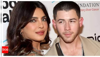 Priyanka Chopra and Nick Jonas's chemistry steals the spotlight at 'The Good Half' premiere | - Times of India