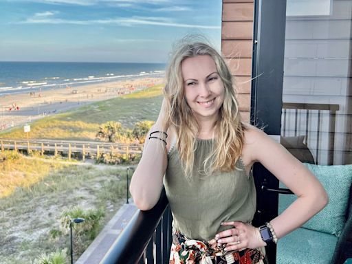 I'm a Californian who visited Jacksonville Beach for the first time. I preferred the Florida spot over Santa Monica for a laid-back vacation.